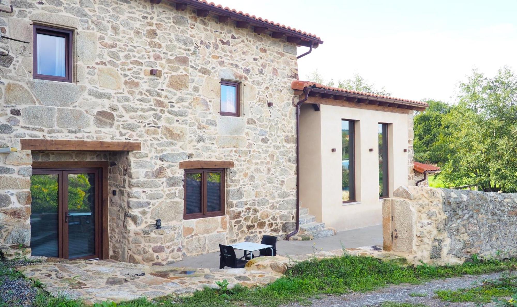 Apartamentos Muralla Sacra Sober Extérieur photo