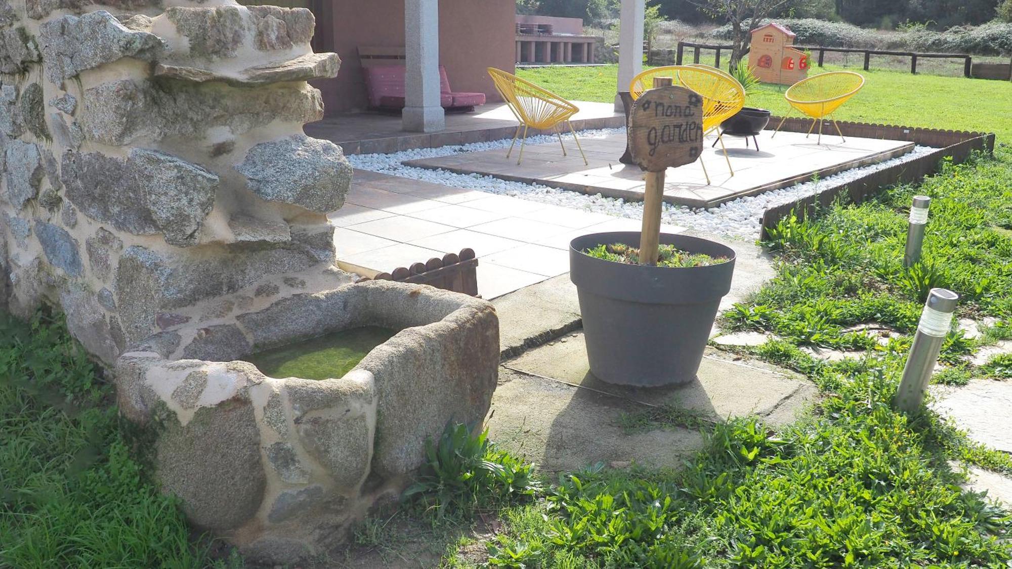 Apartamentos Muralla Sacra Sober Extérieur photo