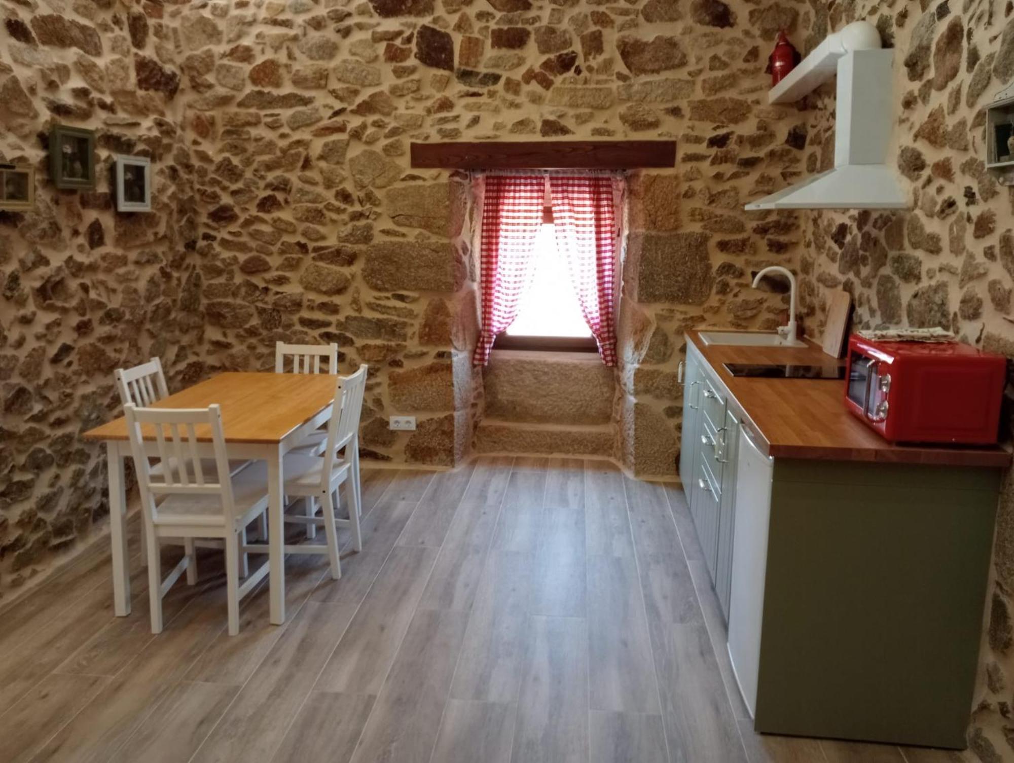 Apartamentos Muralla Sacra Sober Extérieur photo