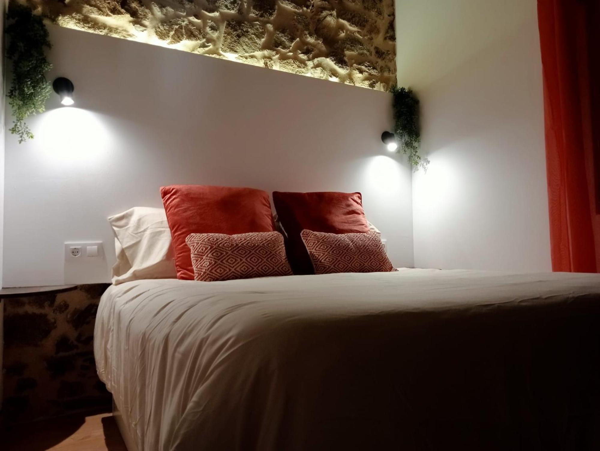 Apartamentos Muralla Sacra Sober Extérieur photo